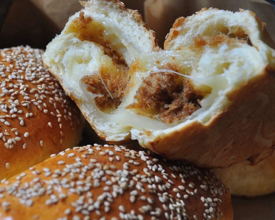 小美版一发麻薯肉松面包的做法