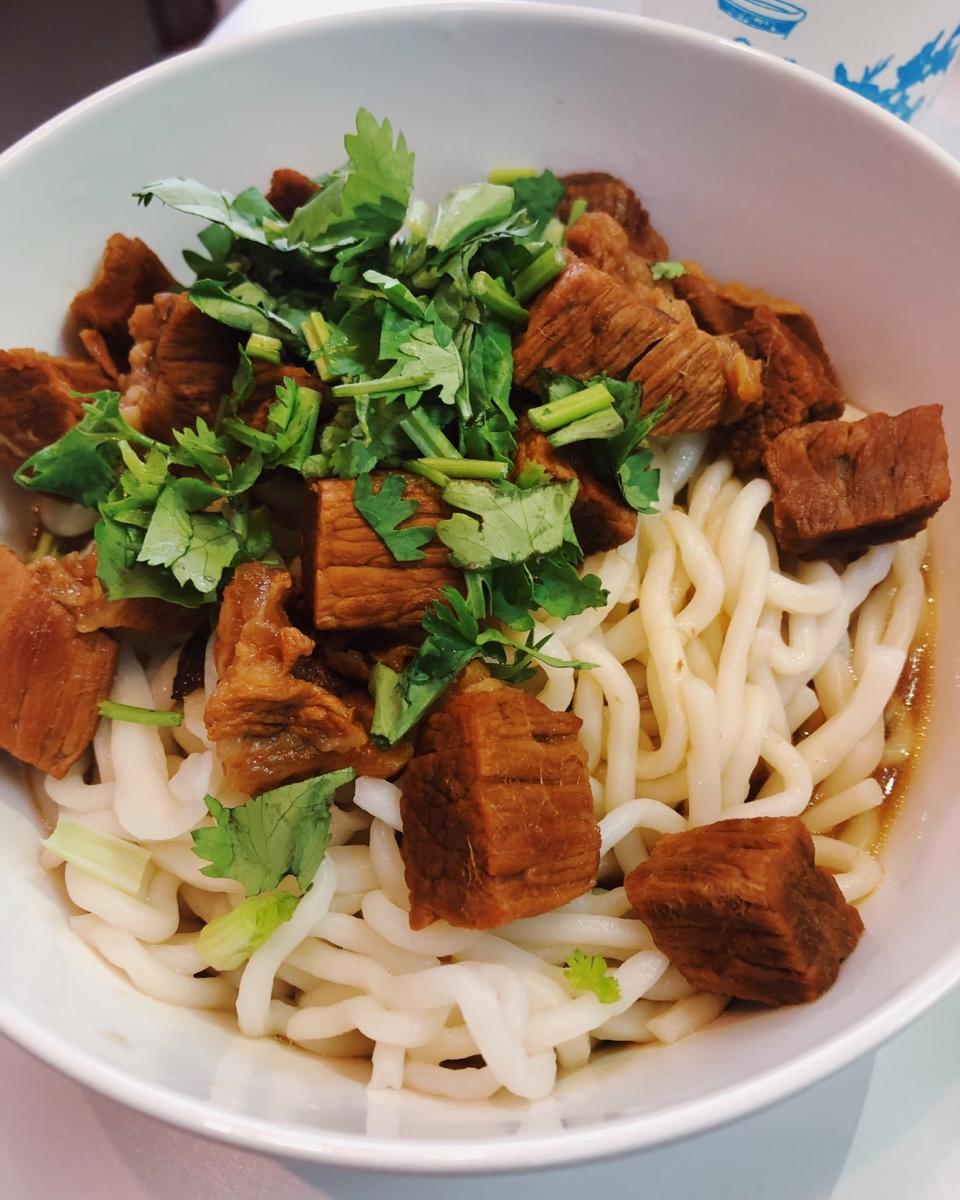 全家都爱的牛肉面-小火砂锅炖牛肉