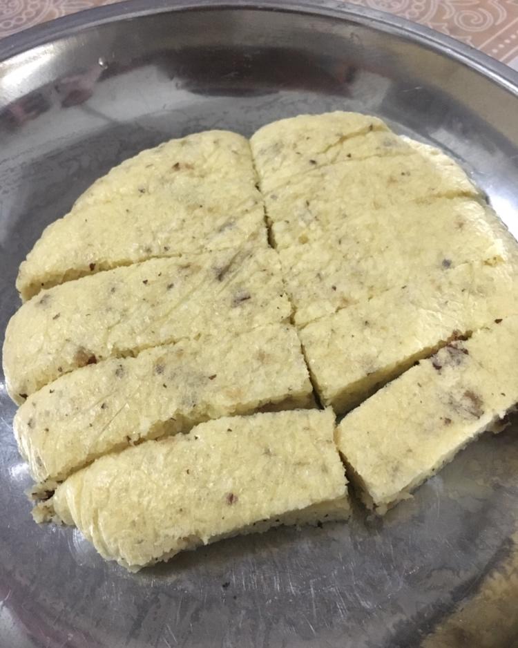 山药鸡蛋红枣糕