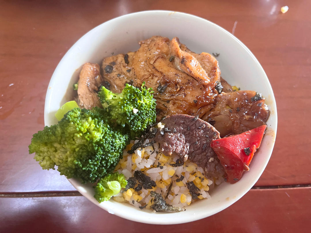 照烧鸡腿饭