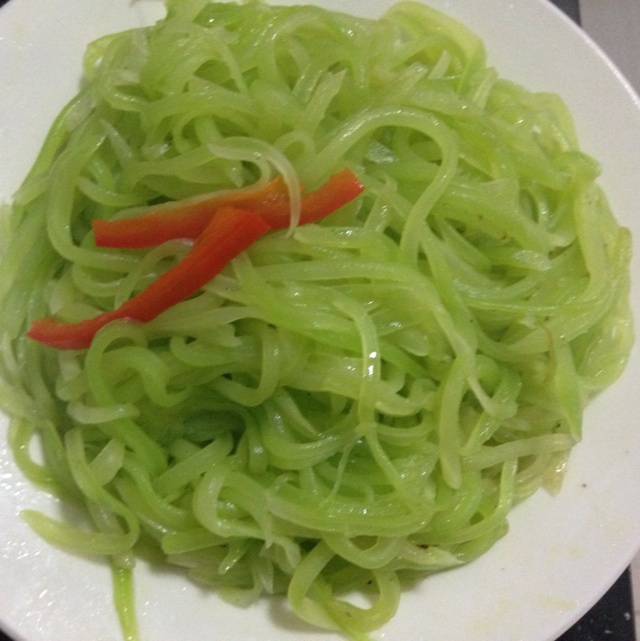 清炒莴笋丝