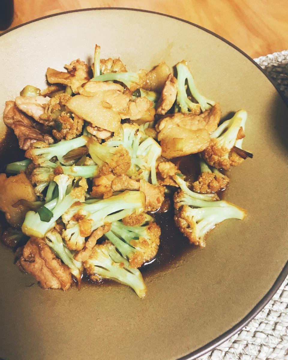 老丁的私房菜-干锅花菜