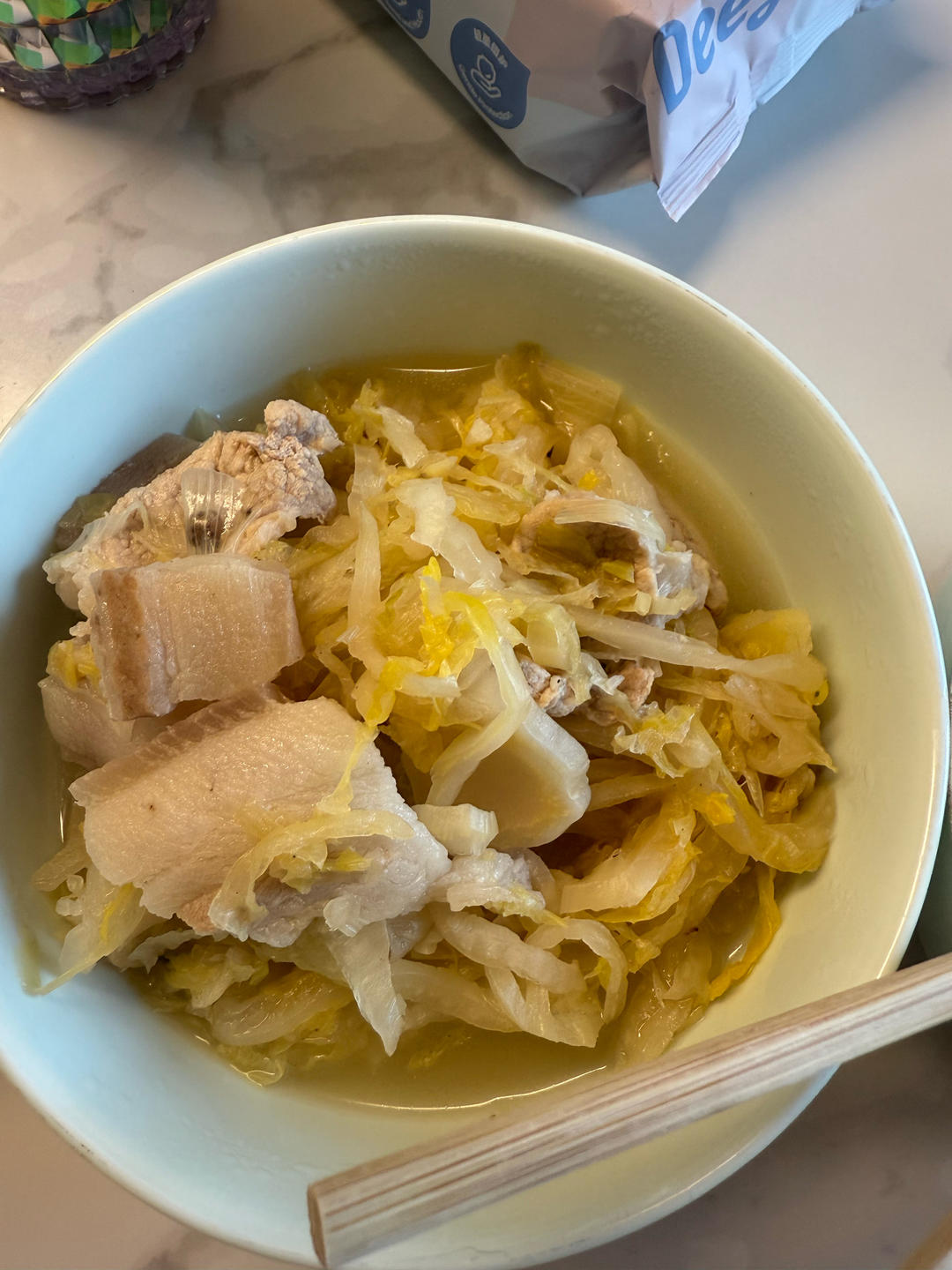 酸菜汆白肉