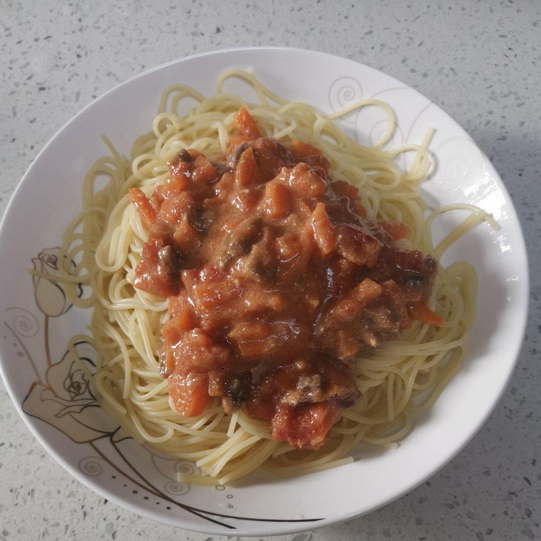 牛肉芝士意大利面