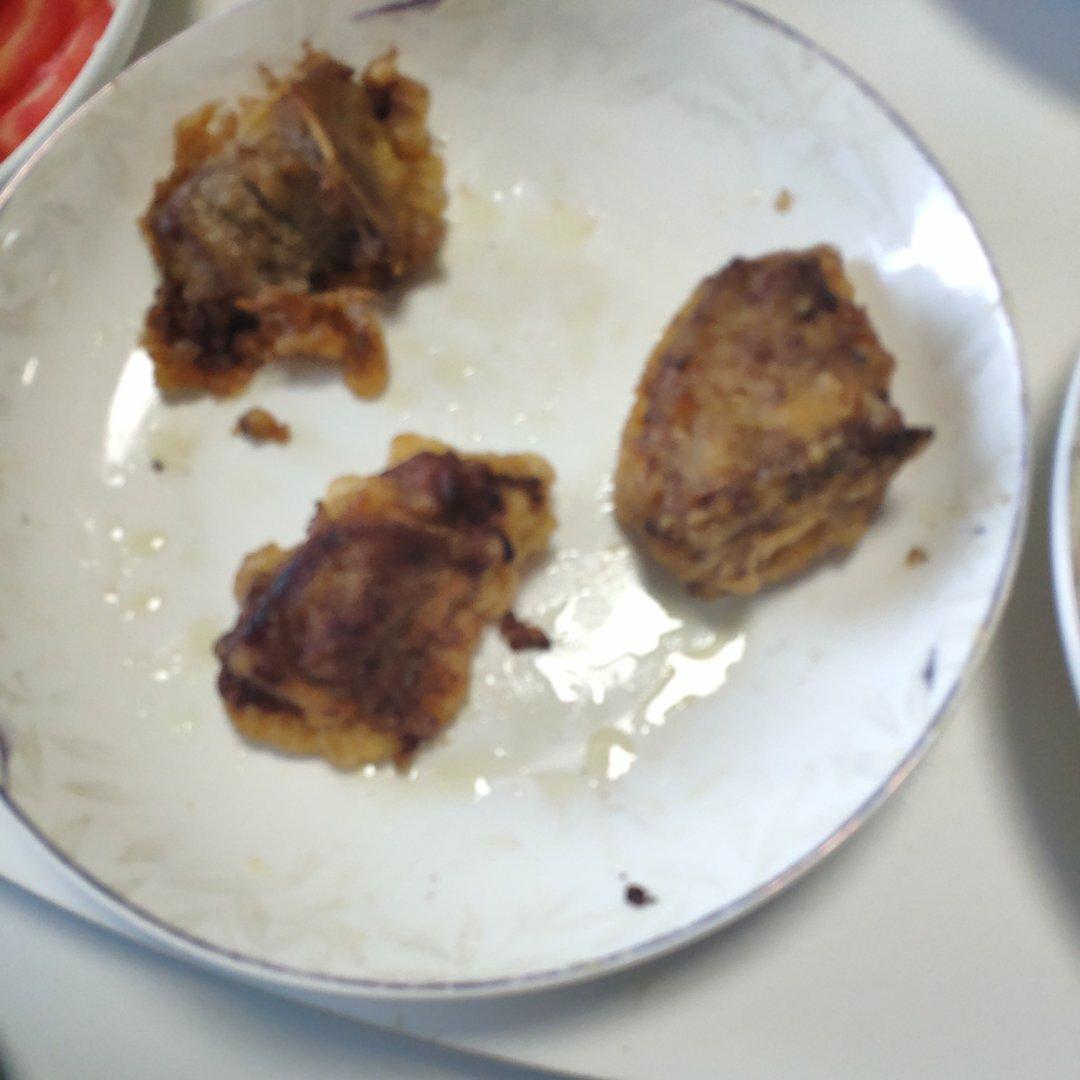 好吃到吮指的桥头排骨，根本停不下来