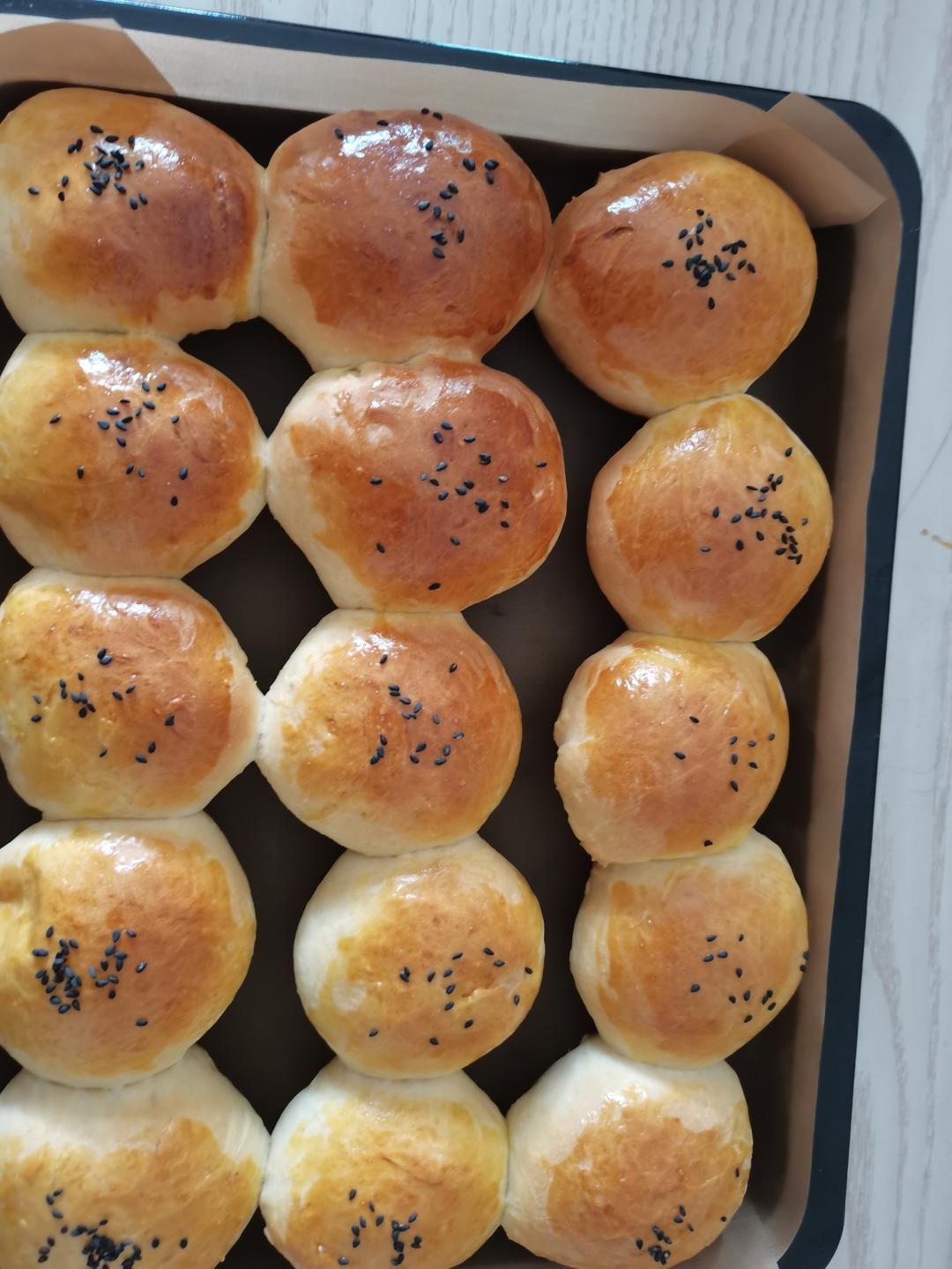 放3天也一样柔软的豆沙小餐包，好吃到哭