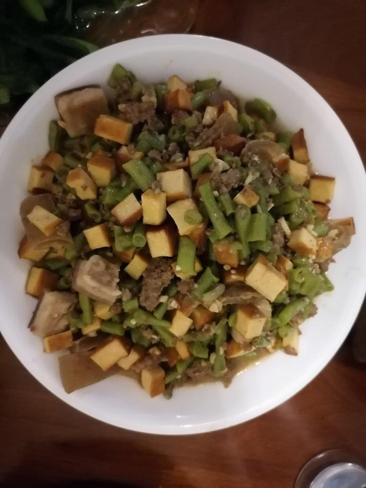 超简单的下饭菜🔥肉末豆角，好吃到流泪