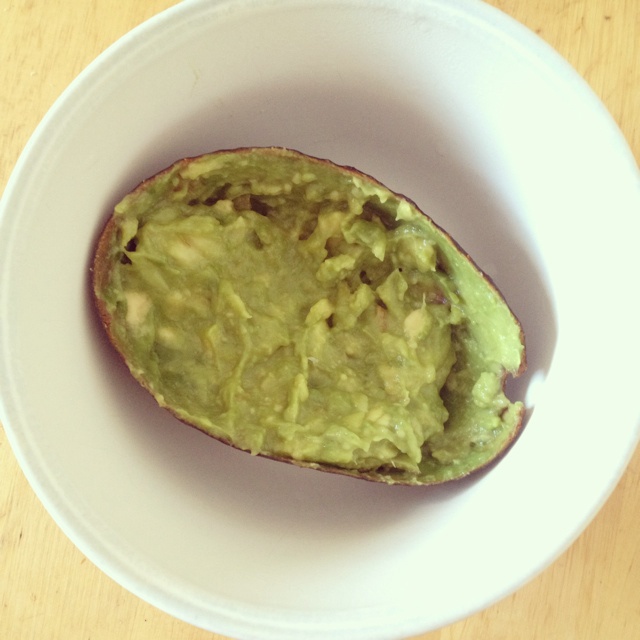 白糖拌牛油果（牛油果冰淇淋）