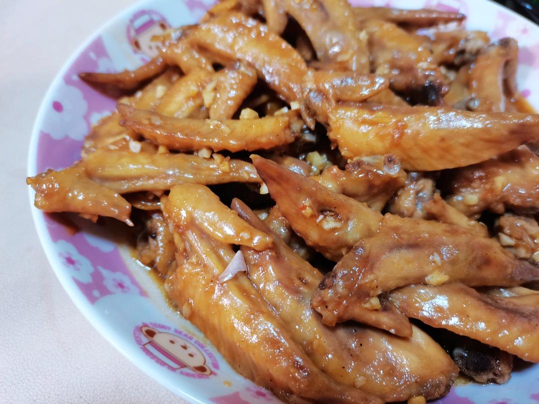 香港B仔鸡翅尖