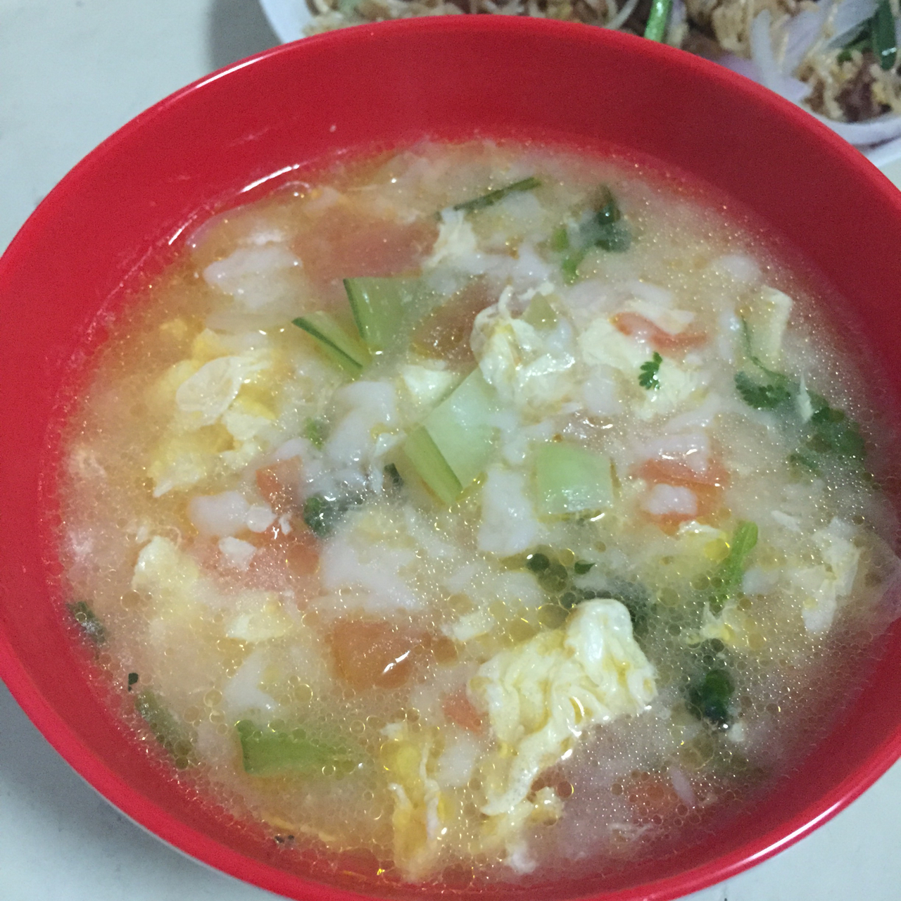 西红柿鸡蛋疙瘩汤