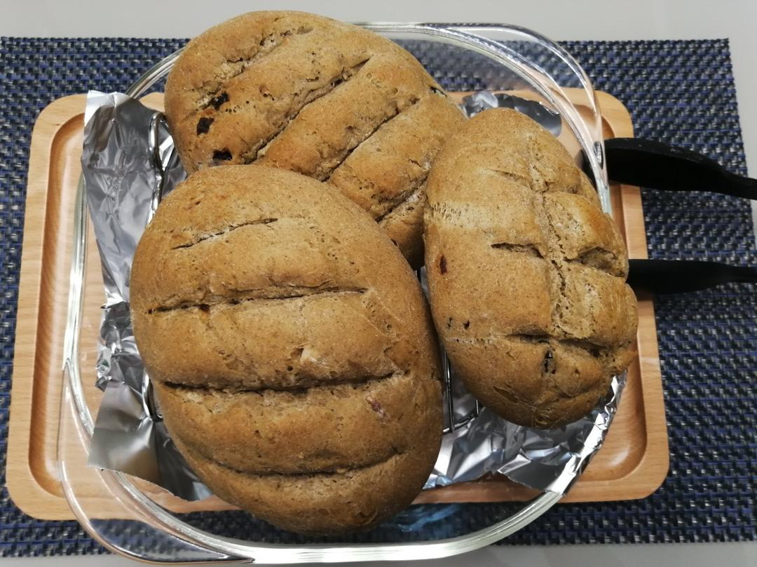 牛油果全麦面包