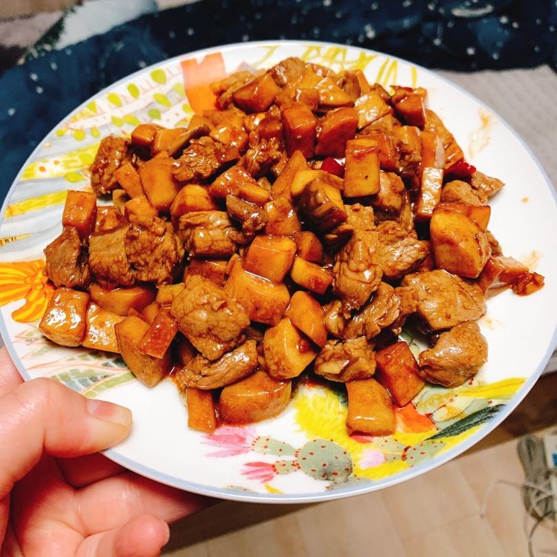 黑椒杏鲍菇牛肉粒