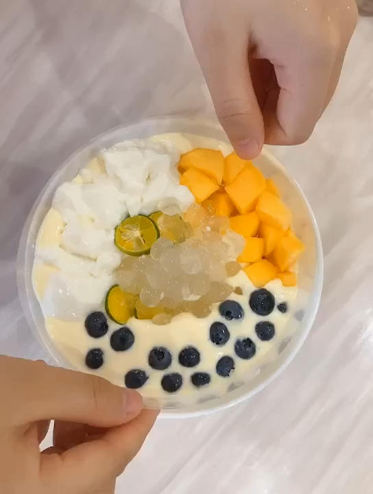 《Tinrry+》杨枝甘露五福蛋糕