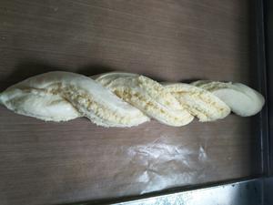 风炉食谱:椰蓉奶酥面包~中种法的做法 步骤8