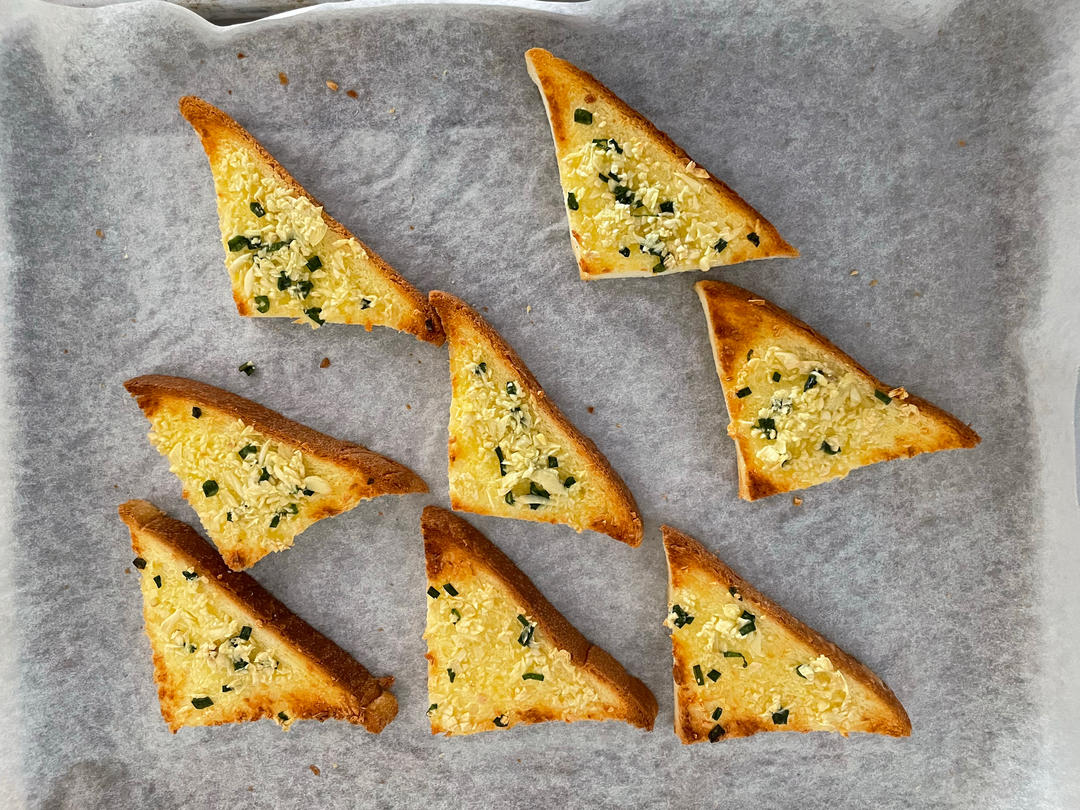 蒜香黄油烤吐司