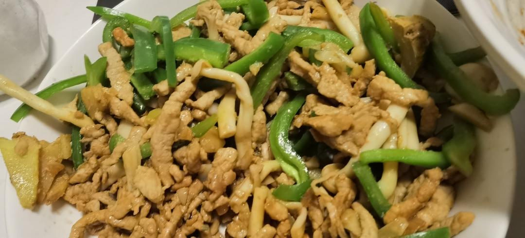 家常小炒‼️海鲜菇炒肉丝💯