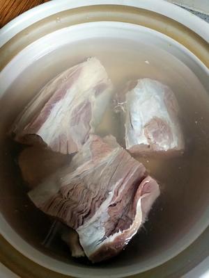 砂锅酱牛肉的做法 步骤2