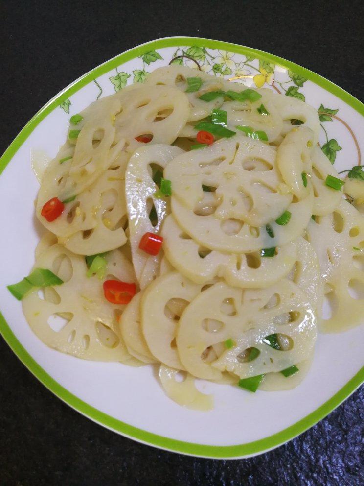 miss xia做的素炒莲藕