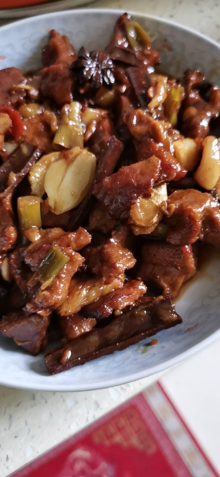 不焯水不放油的家常红烧肉