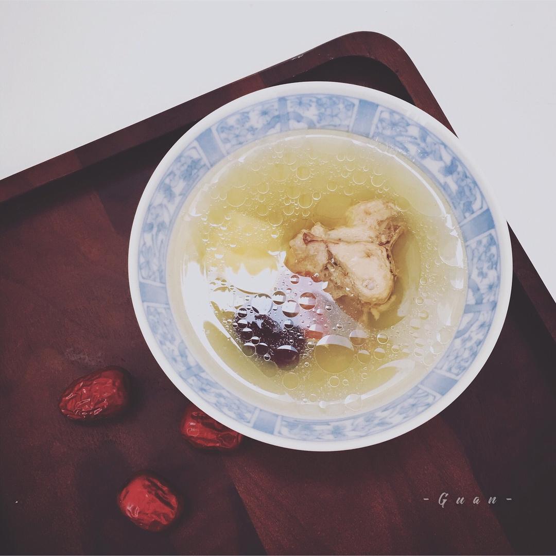 当归党参炖鸡汤