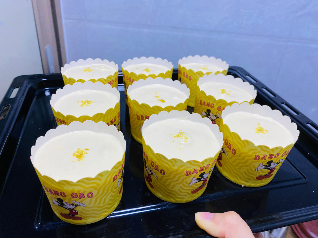 柠檬戚风纸杯蛋糕（超松软）