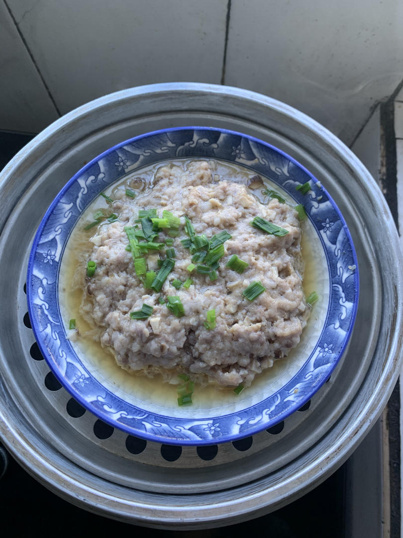 鲜嫩弹牙冬菇蒸肉饼