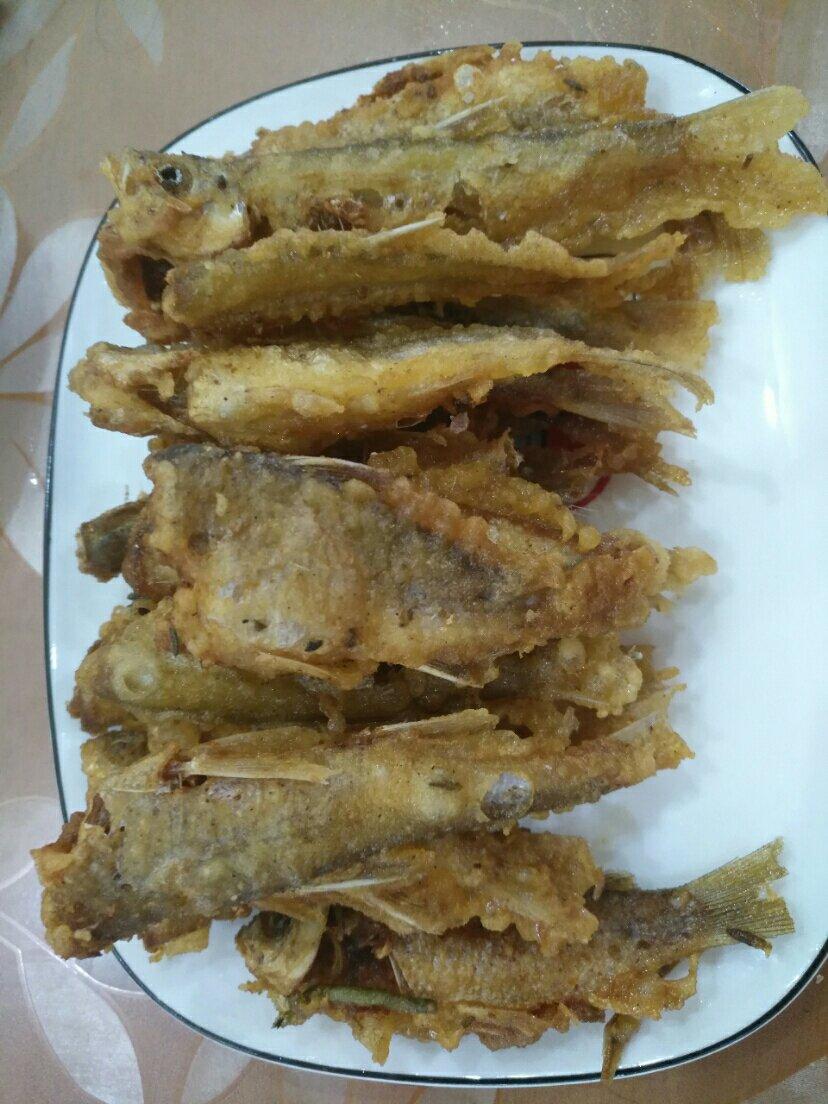 酥炸小鱼