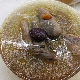 增强体质活血化瘀促进术后康复做法简单的营养鸽子汤