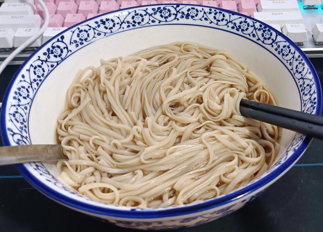 家里没有食材了怎么办？那就来碗阳春面，5分钟搞定！懒人必备！