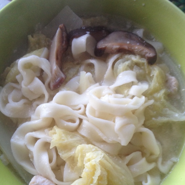 鸡蛋手擀面