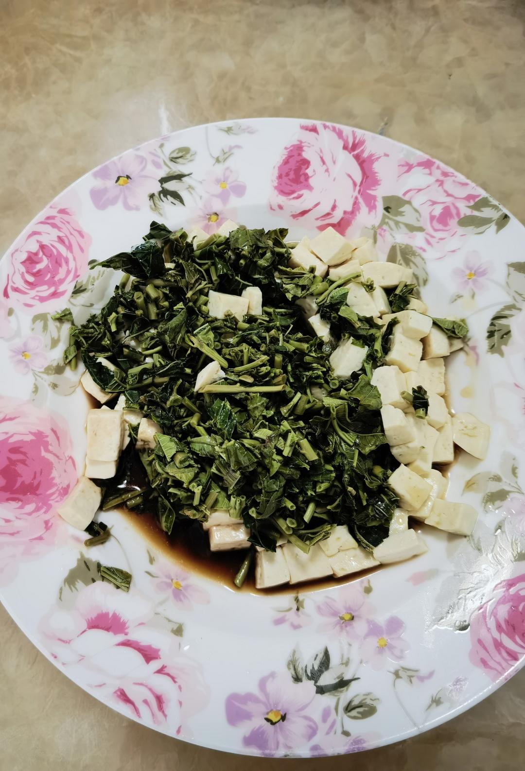 香椿拌豆腐