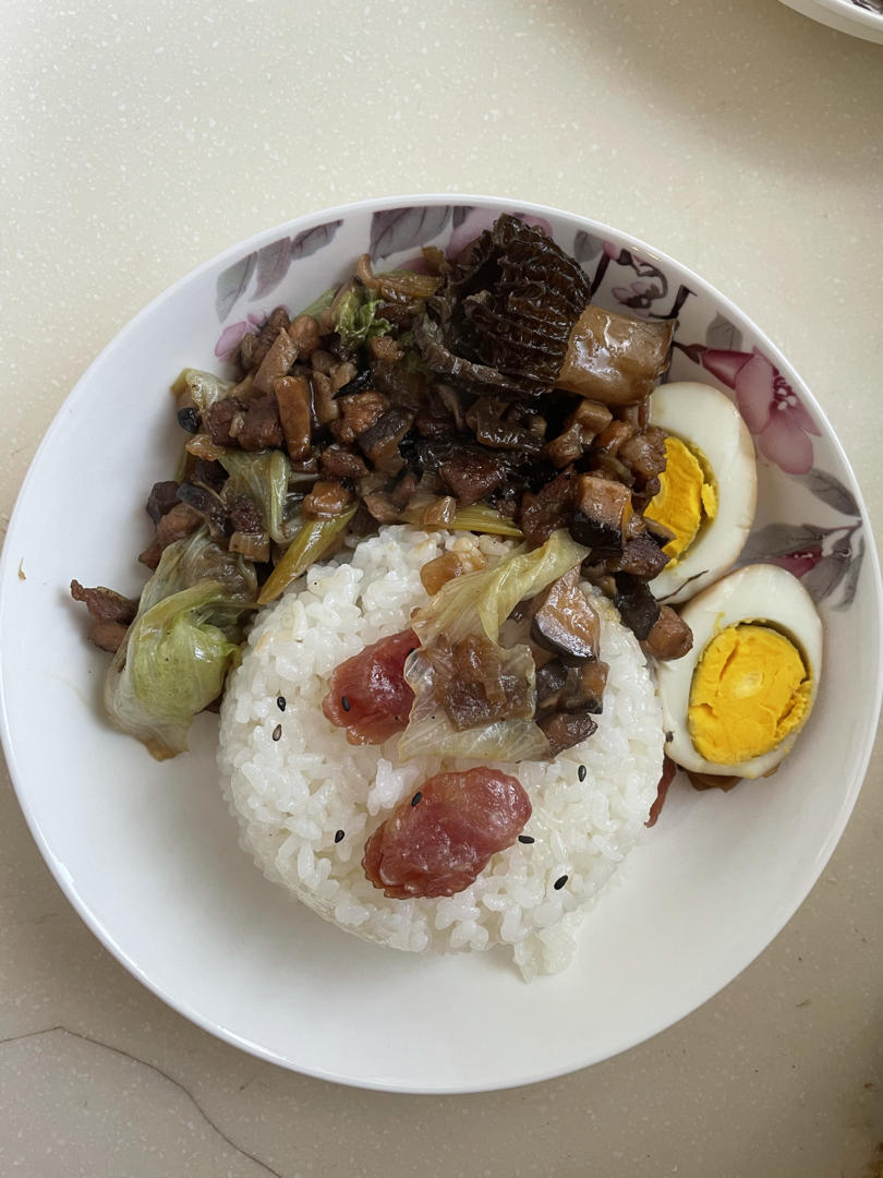 好吃到停不下来的卤肉饭