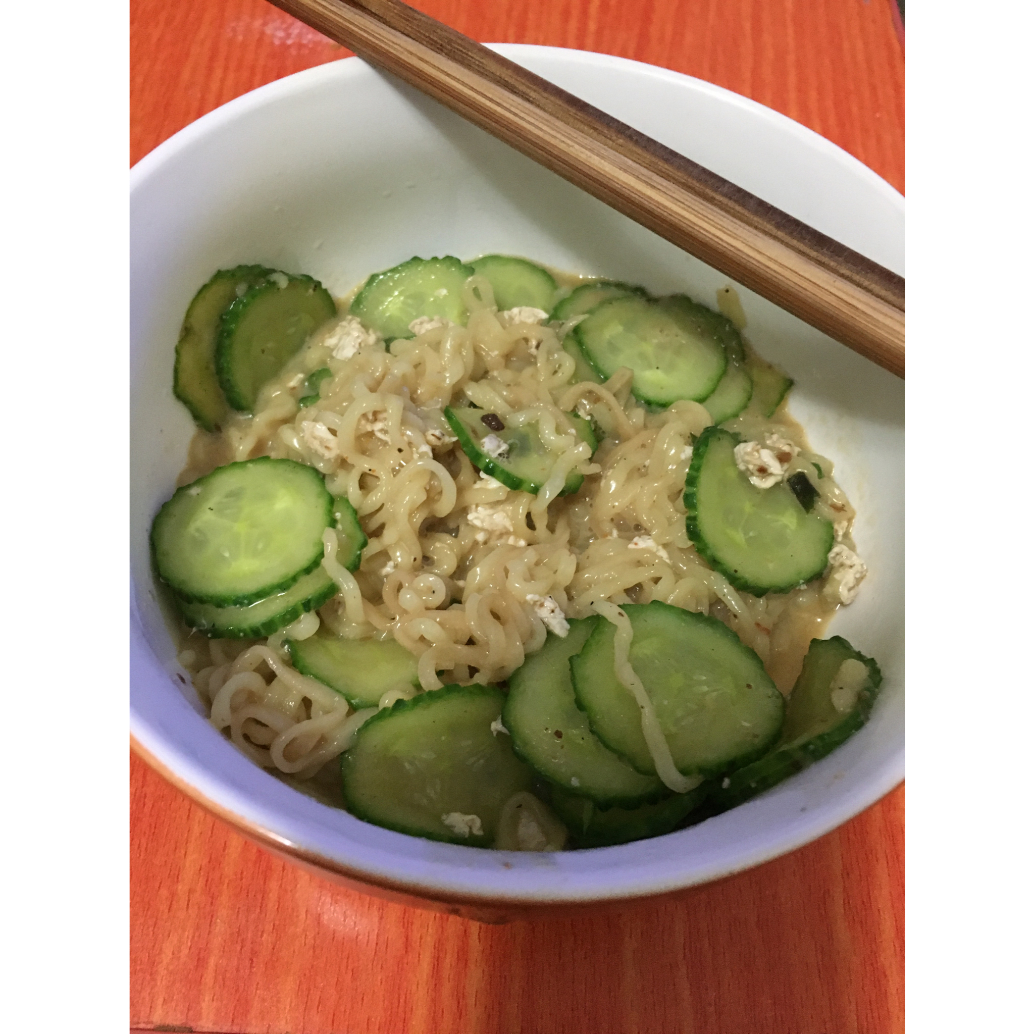 满足食欲的深夜秘密 森系浓香泡面