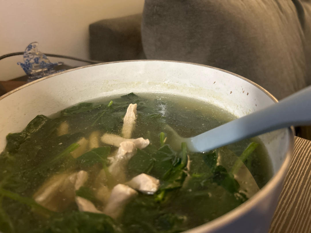肉丸菠菜汤