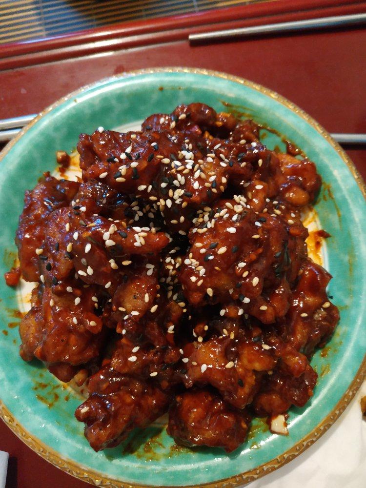 在家吃韩式炸鸡