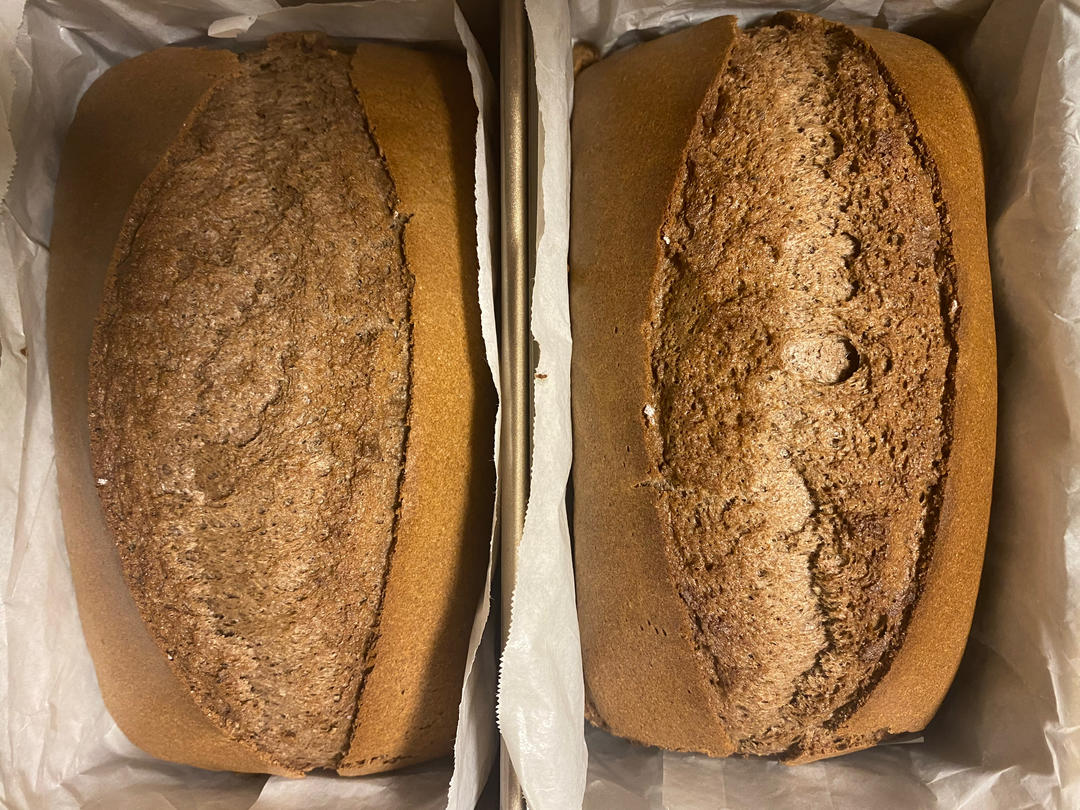 绿茶吐司&黑钻吐司