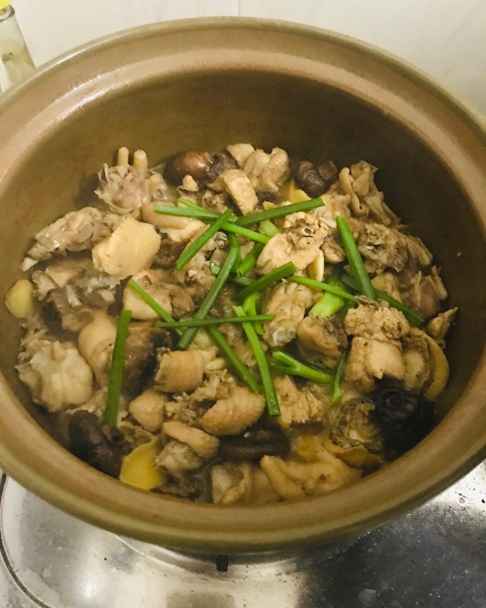 香菇焖鸡