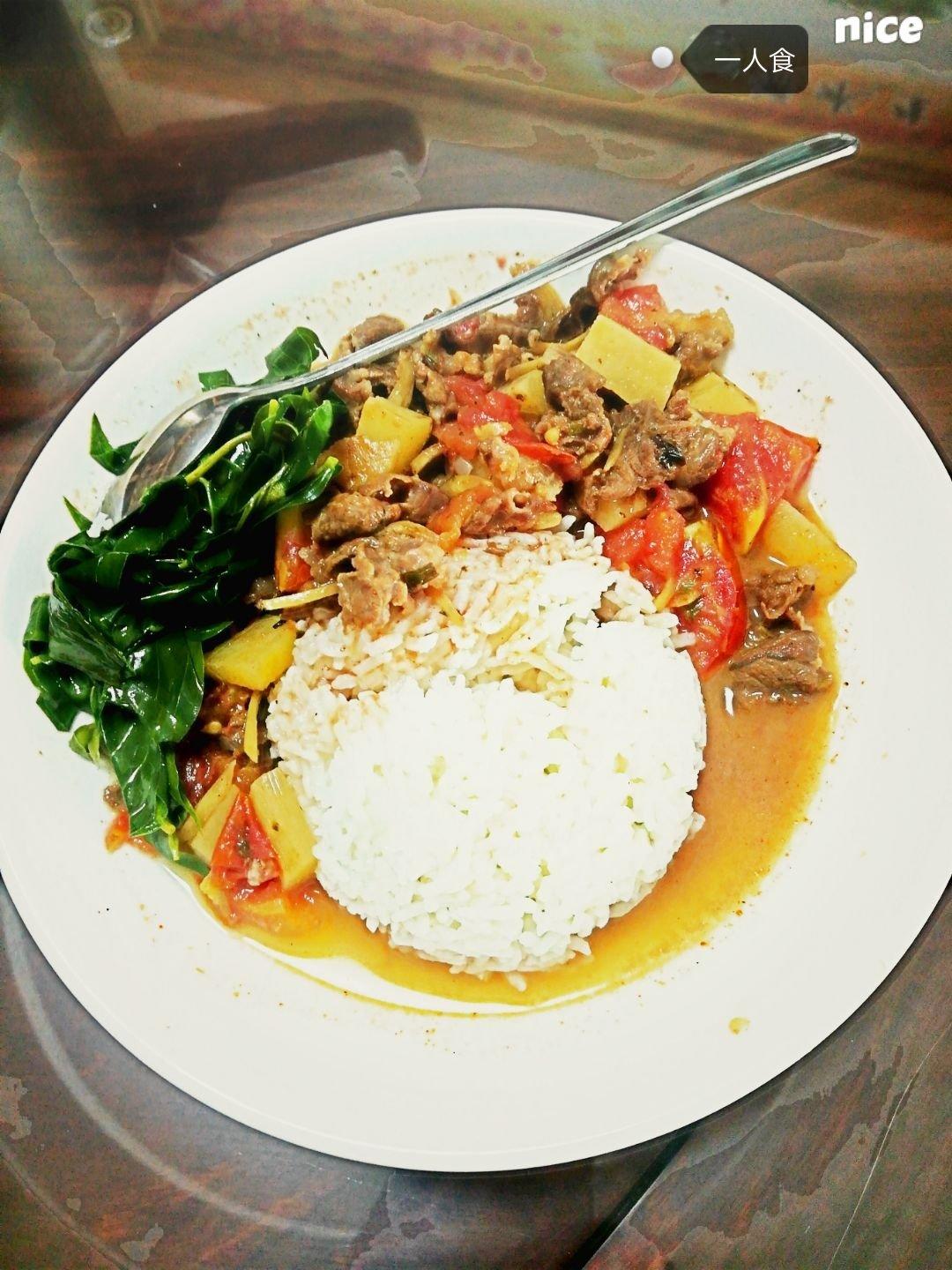 土豆牛肉盖浇饭