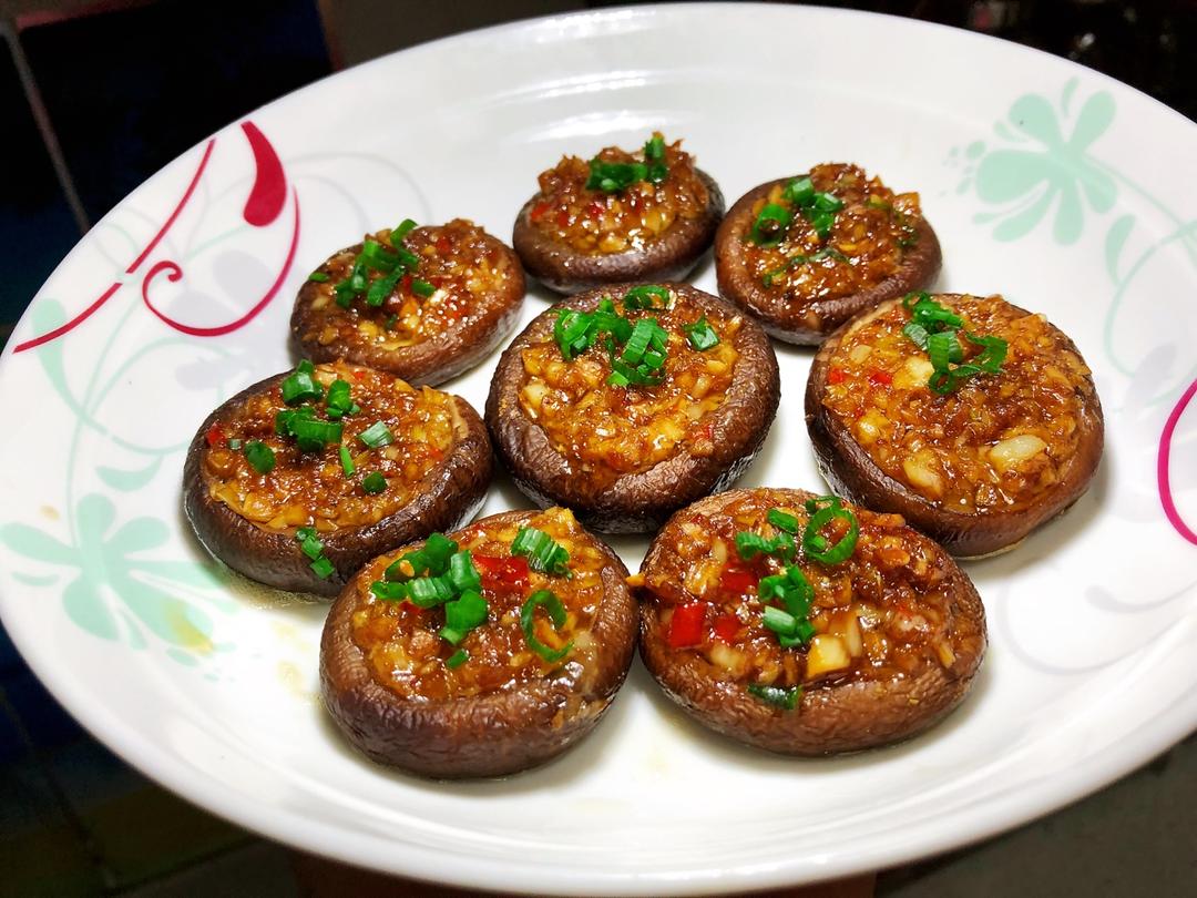 手机用户3825_m0zp做的【蒜蓉烤香菇】