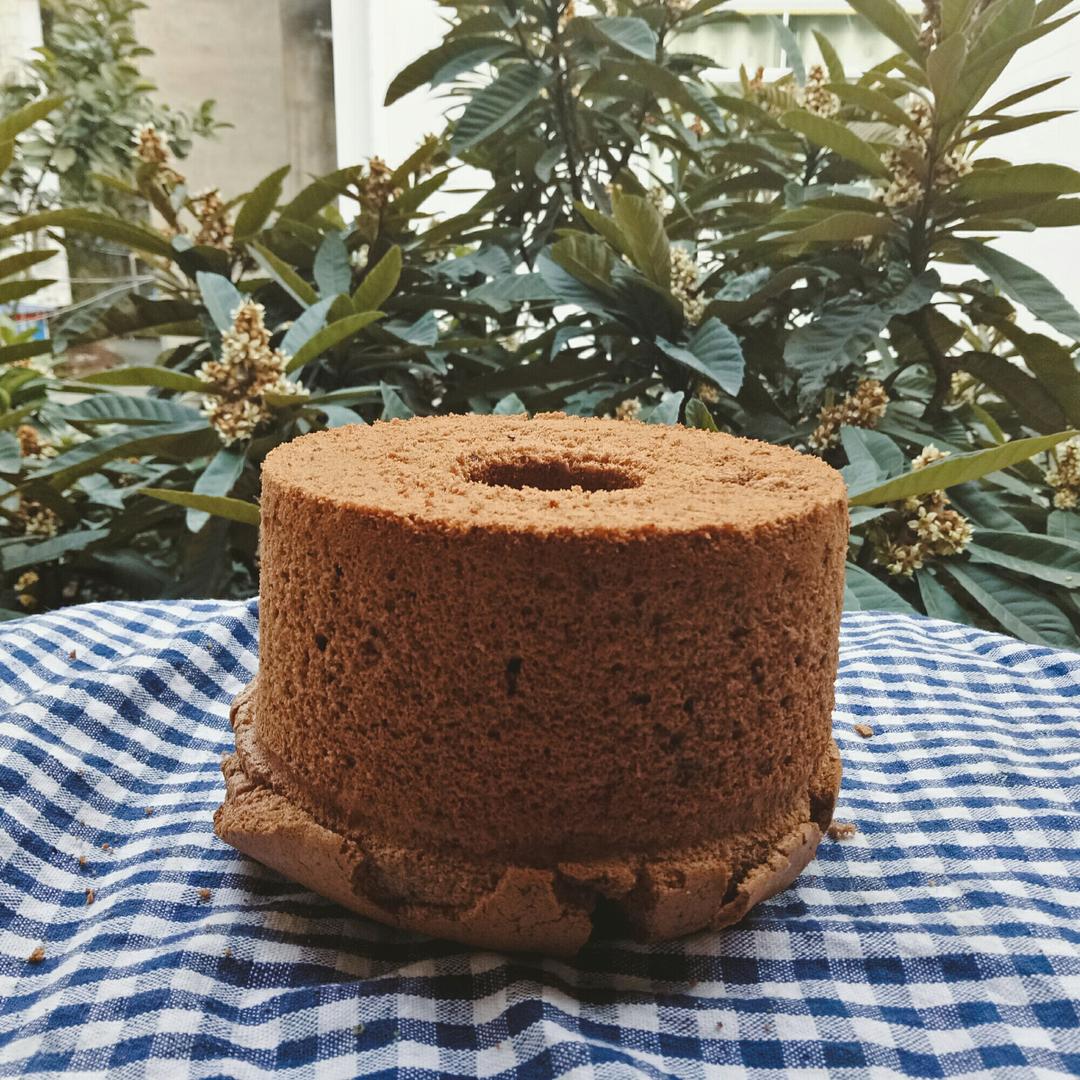 不消泡的巧克力戚风