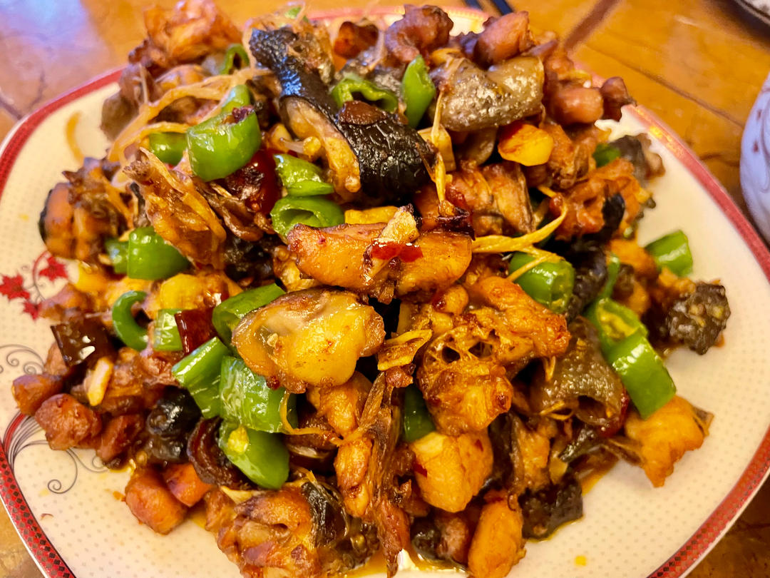 自贡鲜辣小煎鸡