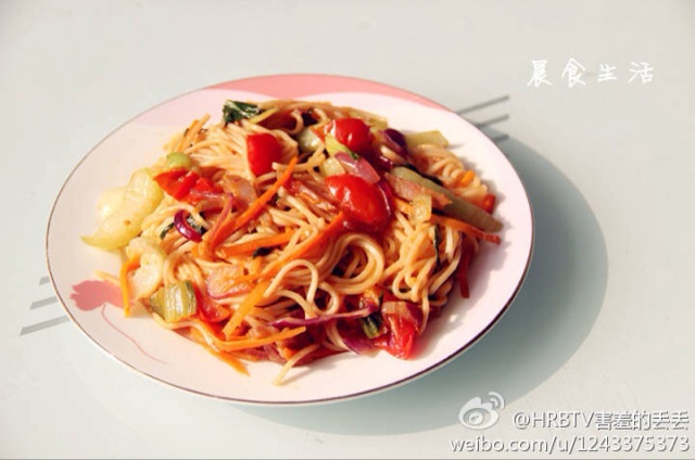 什锦蔬菜炒面