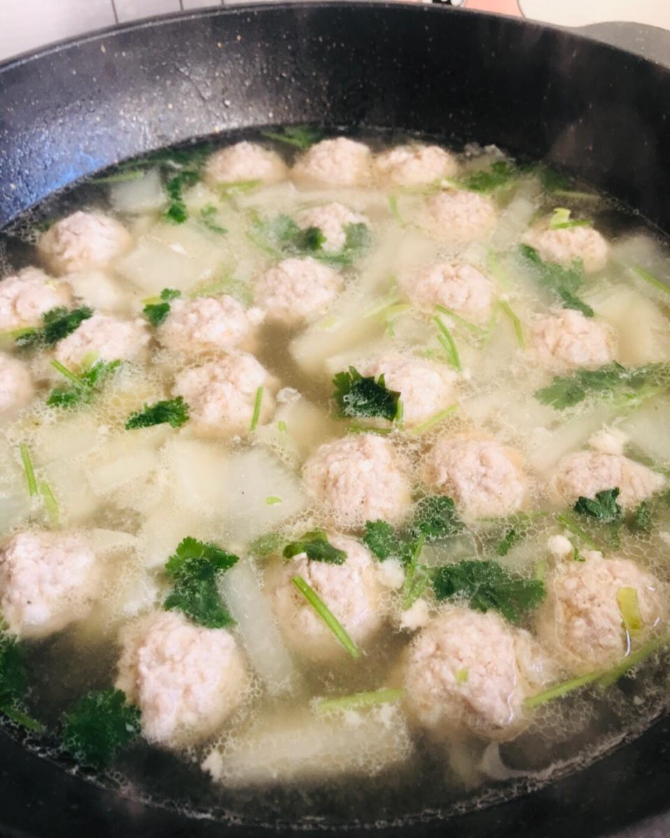 夏天不可错过的家常味--冬瓜丸子汤