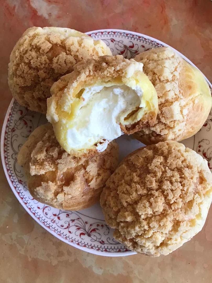 十分美味的酥皮泡芙