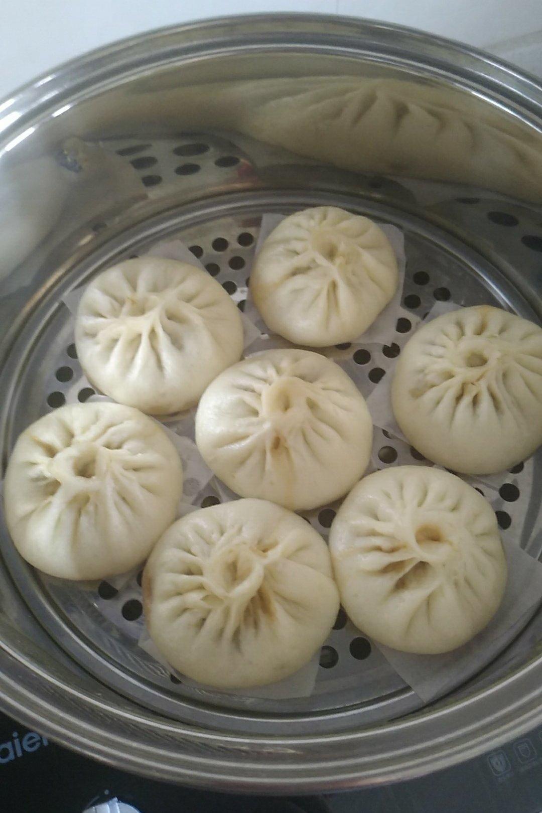 鲜肉包子