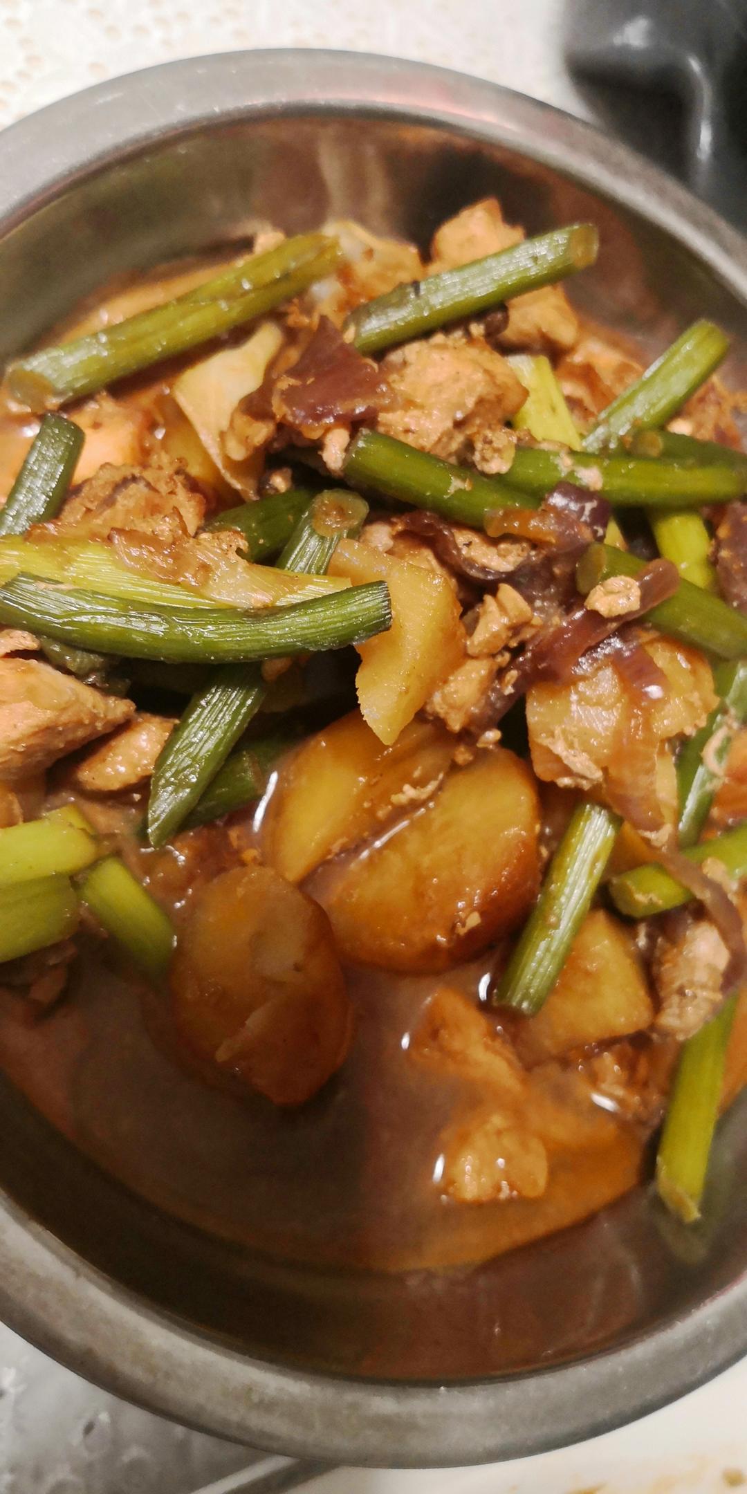 土豆洋葱炖鸡胸肉