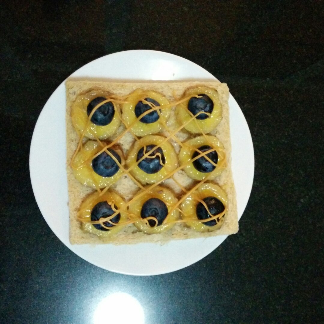 烤香蕉花生吐司