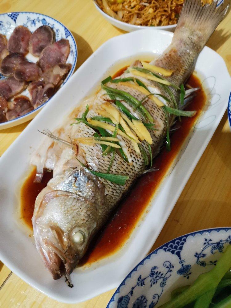 清蒸鲈鱼