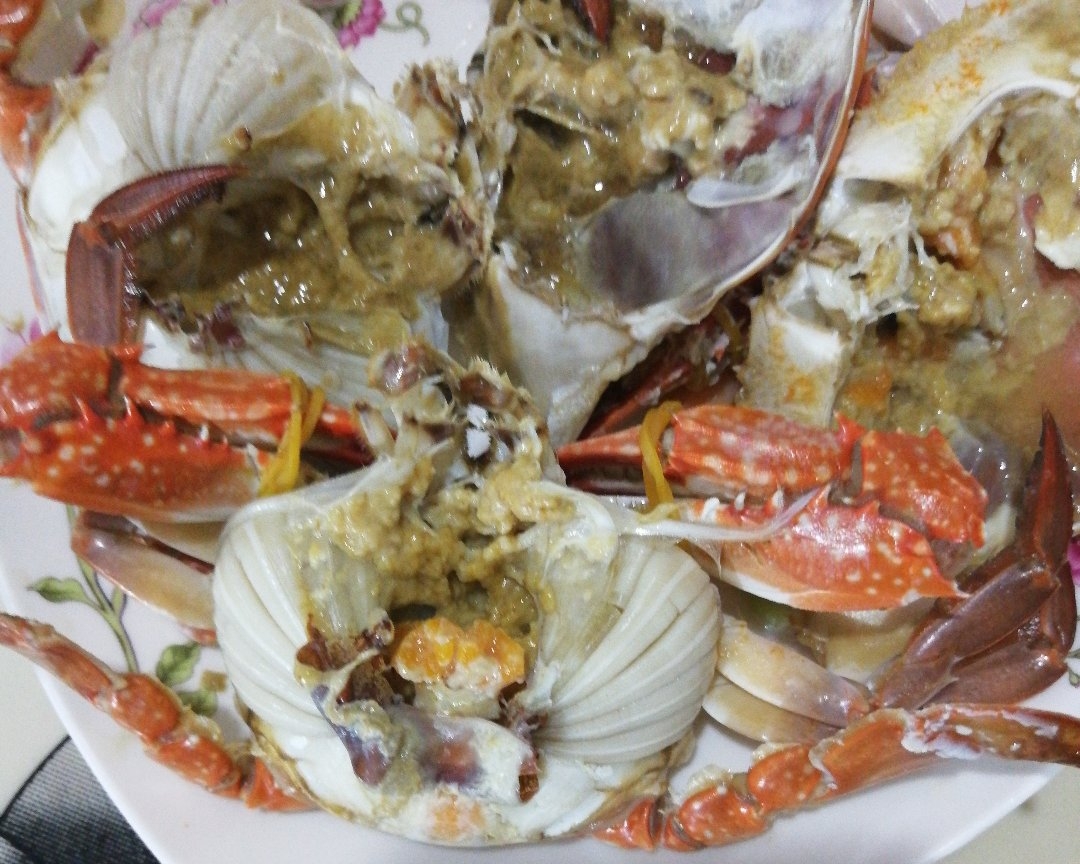 原汁原味——蒸螃蟹蒸虾的做法