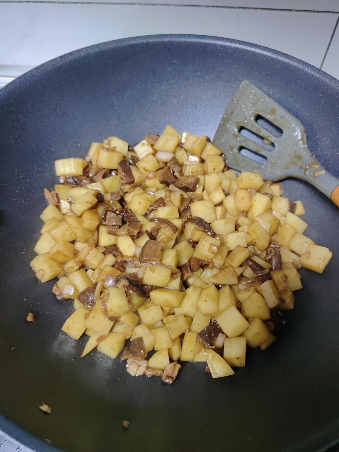 香菇腊肠焖饭